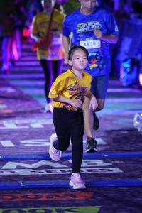 BIB: 4638
                            <button type="button" onclick="openModal(26224414)" class="btn btn-primary btn-sm float-right btn-popup" data-toggle="modal" data-target=".modal-high-quality">
                        <i class="fas fa-shopping-cart"></i> Add to Cart
                    </button>
                                            <button type="button" onclick="isThisMe(26224414, true)" class="btn btn-success btn-sm float-right btn-popup btn-isme hidden" data-toggle="tooltip" data-placement="bottom" title="นี่คือรูปของคุณใช่ไหม คลิกที่นี่เพื่อเอาเข้าอัลบั้ม">
                        <i class="fas fa-plus"></i> Add to album
                    </button>
                    <button type="button" onclick="isThisMe(26224414, false)" class="btn btn-warning btn-sm float-right btn-popup btn-isnotme hidden">
                        <i class="fas fa-ban"></i> Remove from album
                    </button>